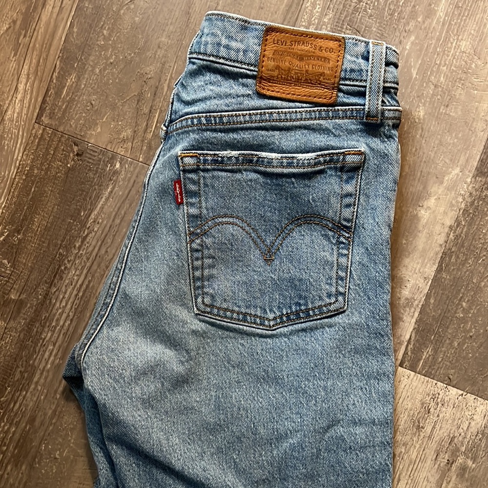 Levi’s Wedgie Jeans Size 25